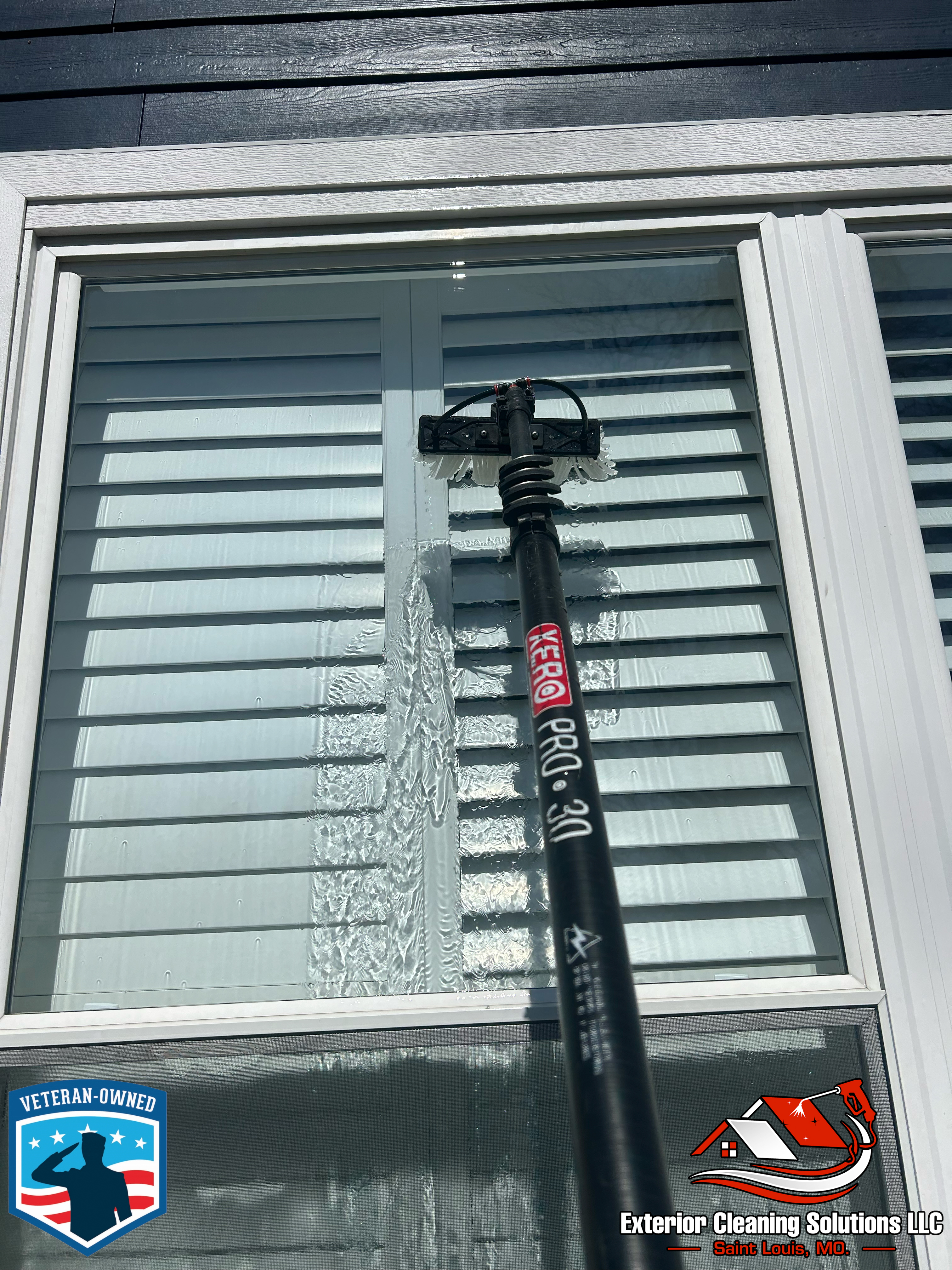 Enhance Your Homes Appeal with Professional Window Cleaning and House Washing in Crestwood, MO