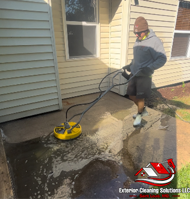 Professional House Washing and Concrete Cleaning in Saint Charles, Missouri.